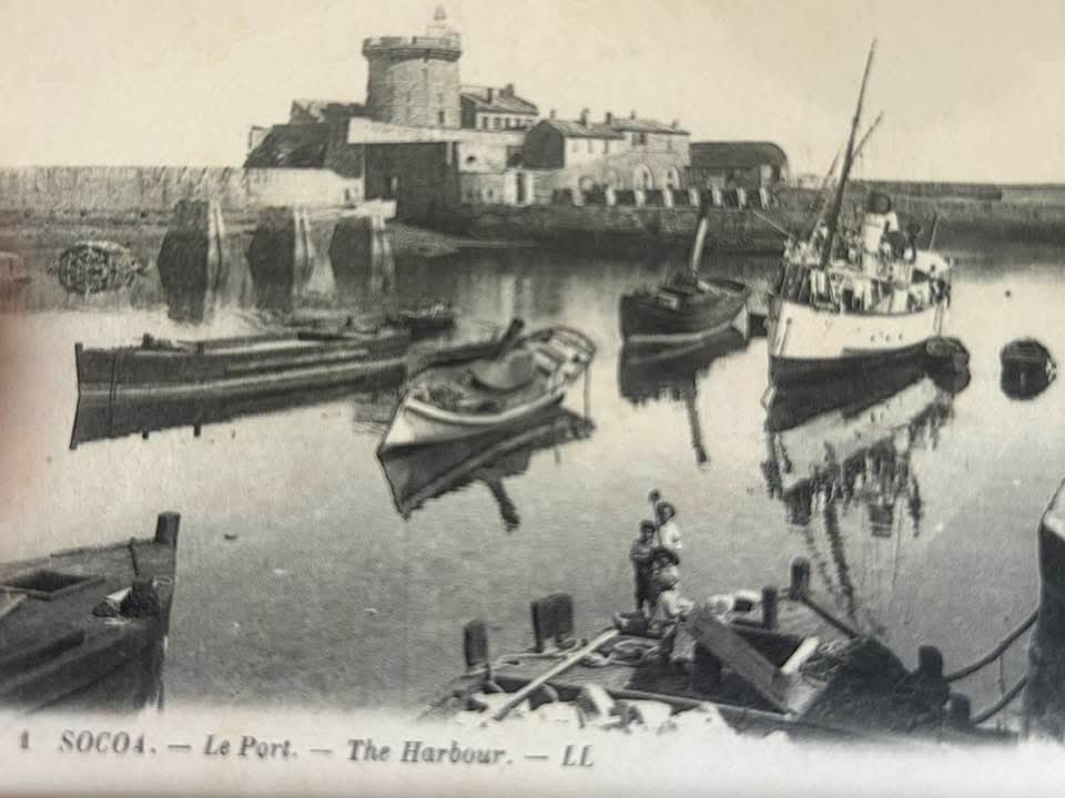 Pierre Nerval tweet media