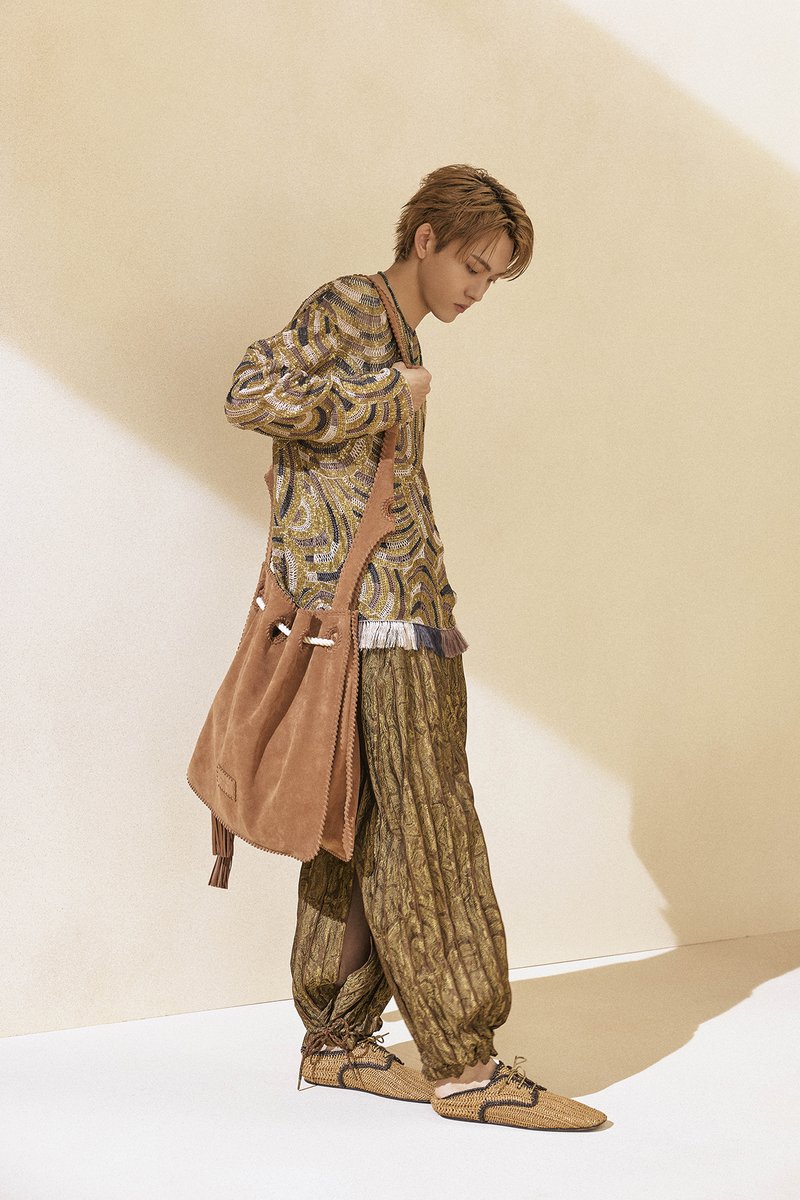 ジョルジオ アルマーニ ジャパン tweet media