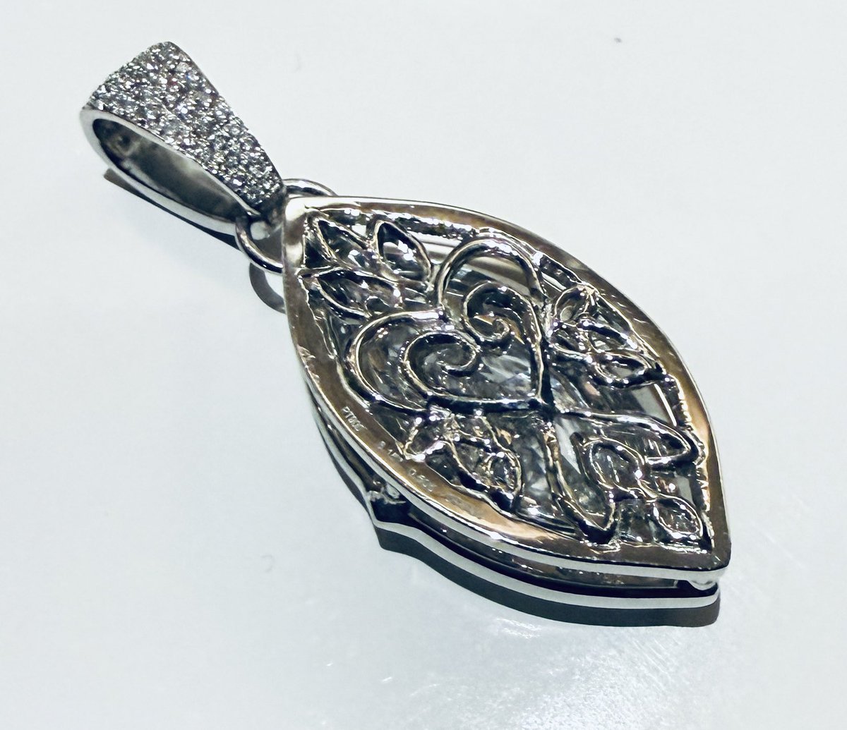 BLUE ROSE KIYO tweet media