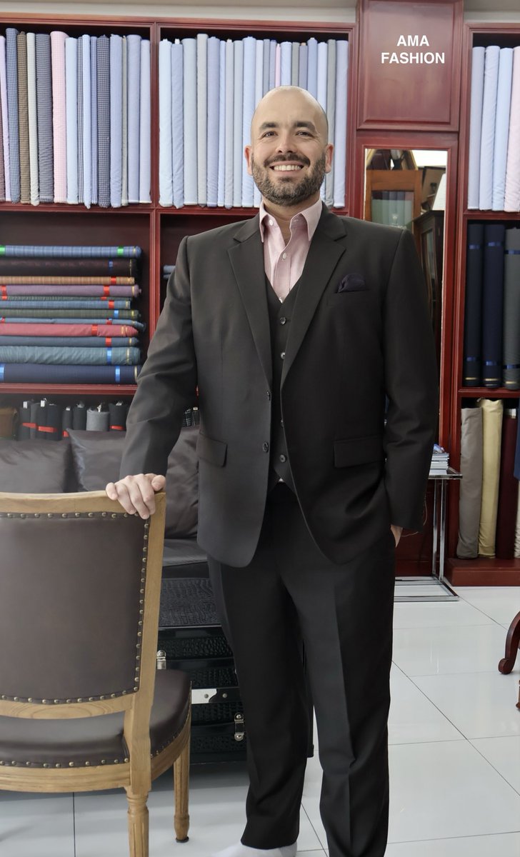 tailorpattaya's tweet image. Experience premium Italian fabric tailored.
#amafashionpattaya #amafashiontailor 
#bespoketailor