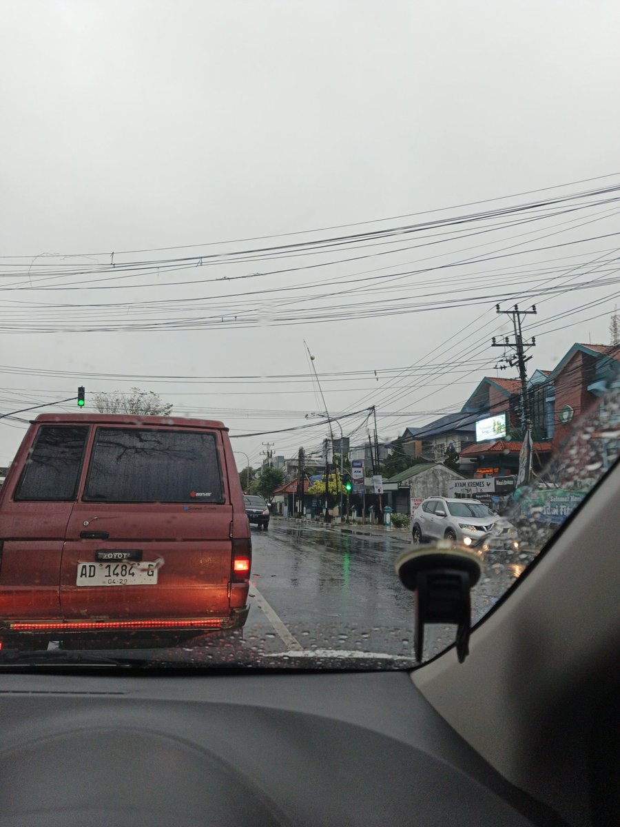 Lunafluer 🌸 tweet media