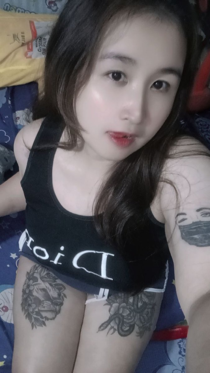 ยา'หยี tweet media