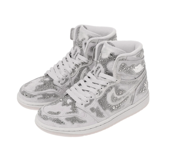 SnkrFreak tweet media