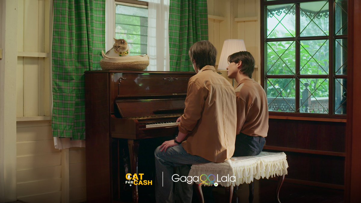 GagaOOLala tweet media