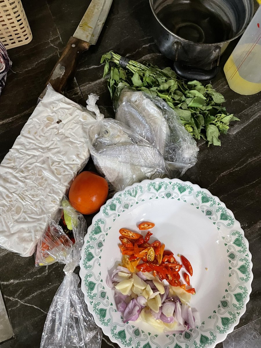 jeeEeEEee tweet media