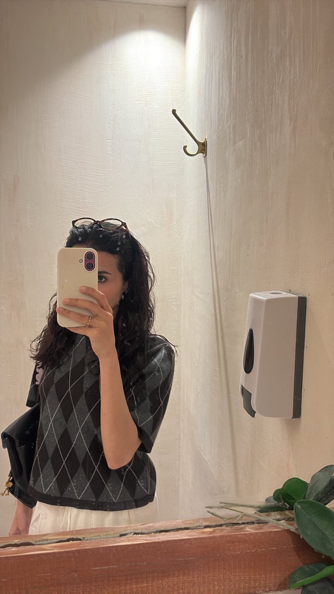 -nuha🪐 tweet media