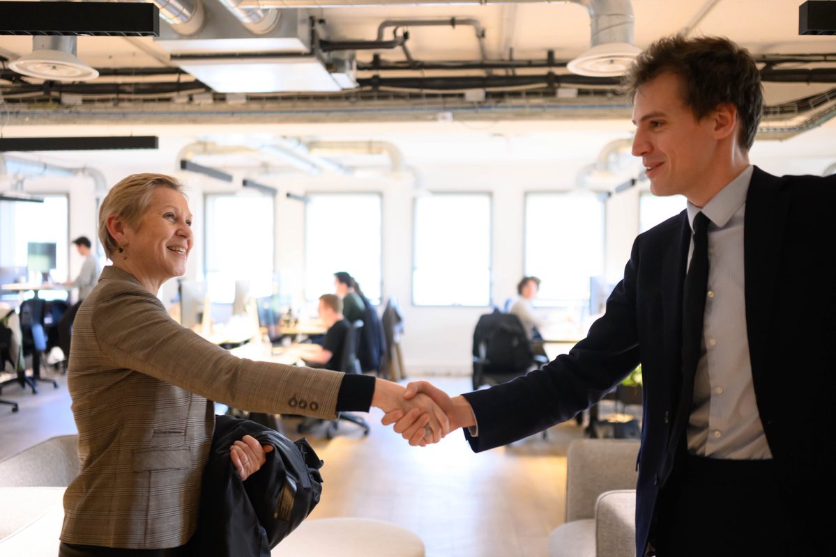 Anne Le Hénanff tweet media