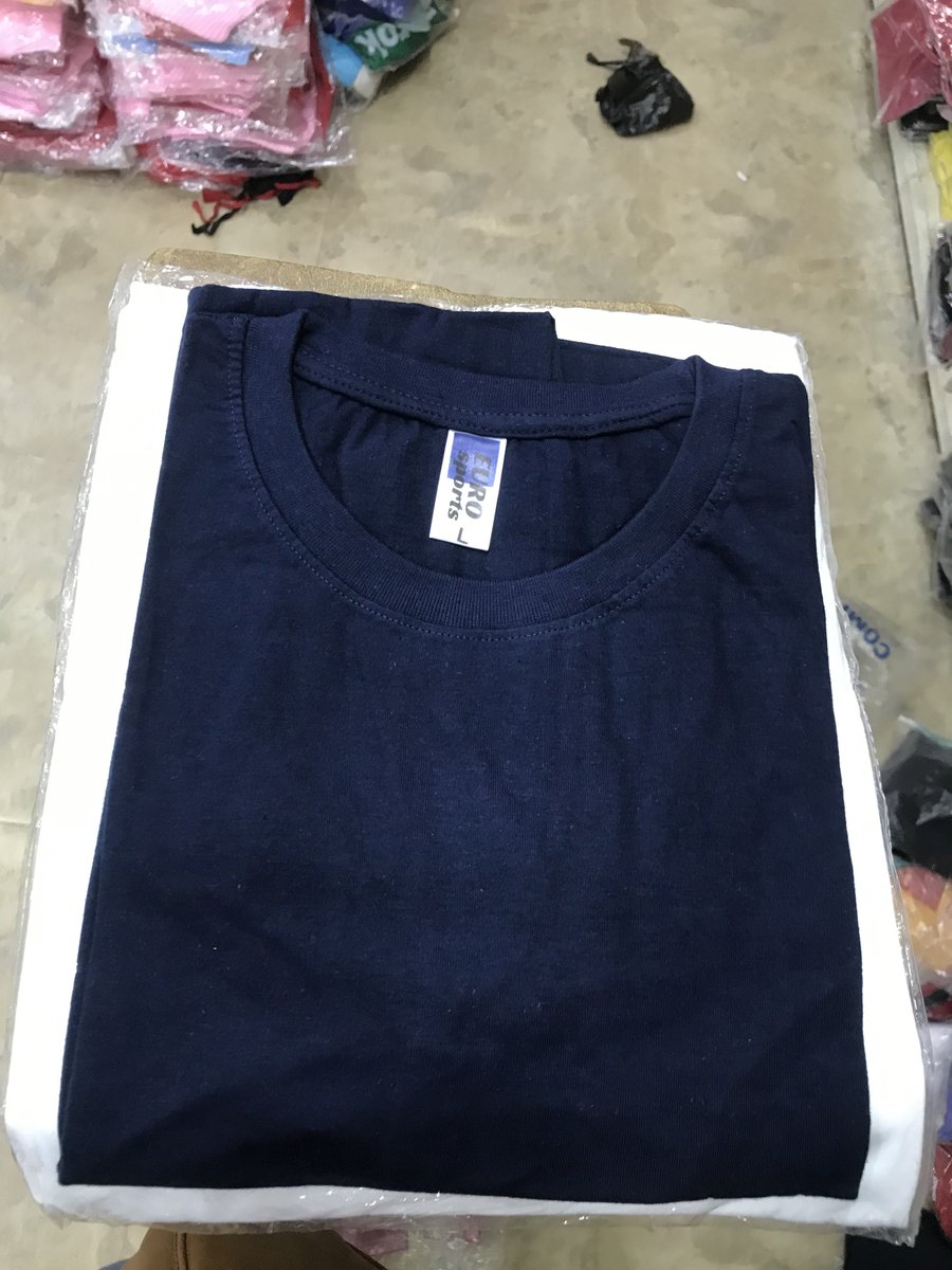 T-shirtfrommakis tweet media