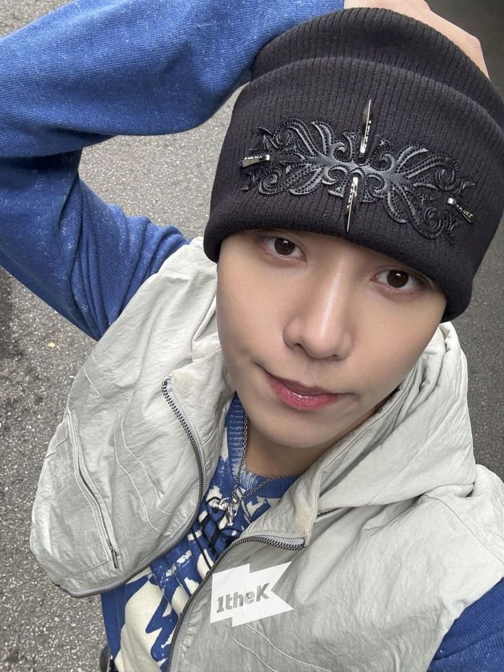 Asyaa is RUDE 🍉 tweet media