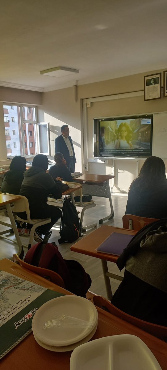 Akçaabat Şehit Samet Uslu Kız Anadolu İmam H.L. tweet media