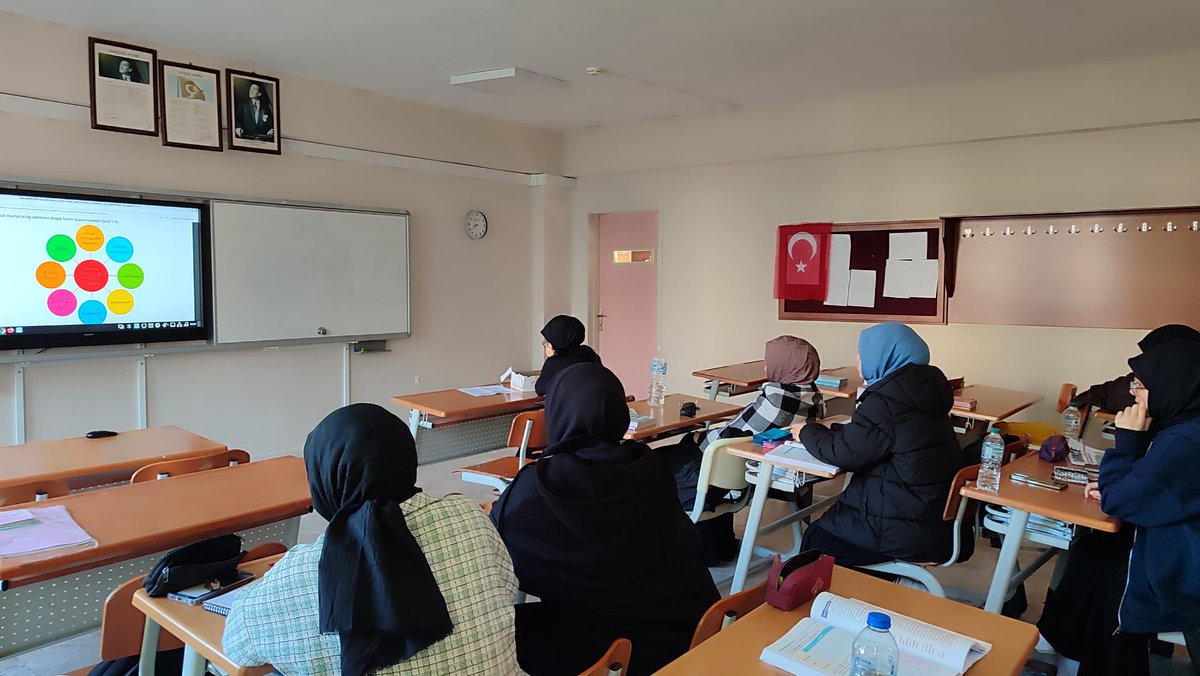 Akçaabat Şehit Samet Uslu Kız Anadolu İmam H.L. tweet media