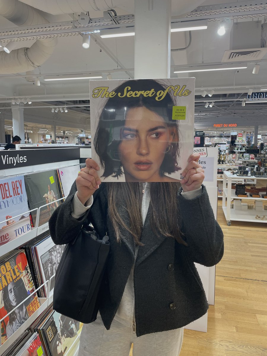 louna ౨ৎ tweet media