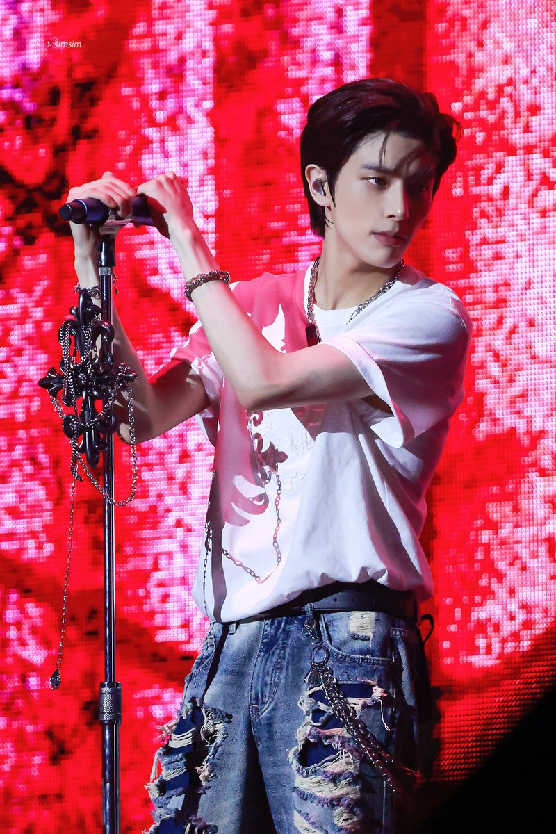 심쁘니(プニ) tweet media