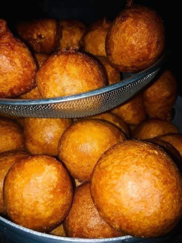 Man’s NOT Barry Roux tweet media