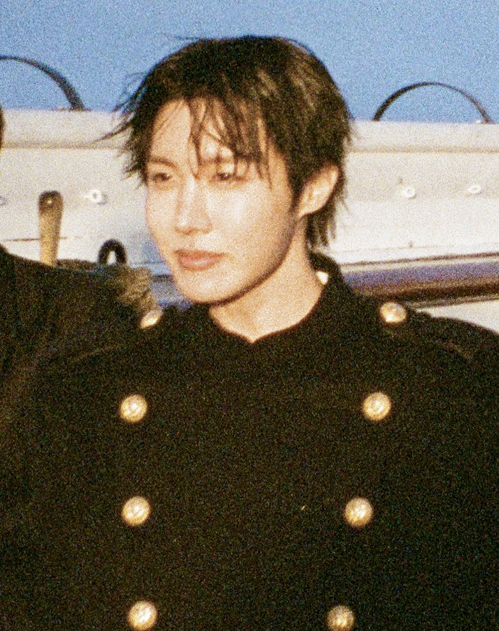 jhope jail tweet media