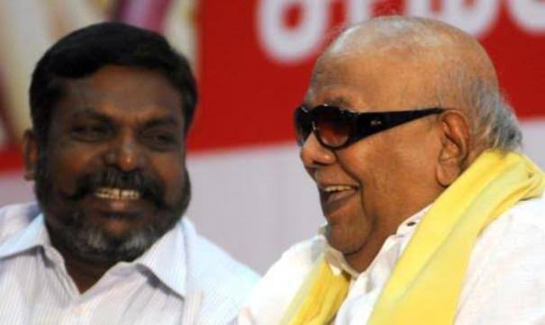 Mr_kodi_2k's tweet photo. 2019ல் தொடங்கிய திமுக–விசிக கூட்டணி, அன்று வெறும் அரசியல் கூட்டணியாக பார்க்க முடிந்தது … அது ஒரு நீண்டகால சமூகப் போராட்டத்தின் தொடர்ச்சியும், கொள்கை மற்றும் உணர்வின் சங்கமம் என்று காலம் மெல்ல இப்போது உணர்த்துகிறது.

“பாசிசத்தை வேரறுப்போம், சனாதனத்தை விரட்டியடிப்போம்” என்ற ஒரே சிந்தனையுடன் உருவான இந்த இணைப்பு, தேர்தல் கணக்குகளை தாண்டி, சமூக நீதி, சமத்துவம், மனித உரிமைகள் ஆகியவற்றை மையமாகக் கொண்ட ஒரு வலுவான அரசியல் சக்தியாக வளர்ந்துள்ளது.

2019 பாராளுமன்றத் தேர்தலில் இருந்து தொடங்கி, 2021 சட்டமன்றத் தேர்தல் வரை — இரு கட்சிகளும் ஒன்றாக நின்று, வெற்றியை மட்டும் நோக்காமல், ஒரு கொள்கை வெற்றியை உருவாக்கின. 

திமுக தலைமையில் ஆட்சி அமைந்தபோது, விசிகக்கு வழங்கப்பட்ட மரியாதையும், இடமும், அவர்கள் குரலுக்கு கொடுக்கப்பட்ட முக்கியத்துவமும் இந்த கூட்டணியின் நேர்மையை காட்டியது.

பல முக்கியமான அரசியல் தருணங்களில் — சமூக நீதி கேள்விகள் எழும்போது, சாதி அடக்குமுறைகள் எதிராக குரல் கொடுக்கும்போது, கல்வி மற்றும் உரிமைகள் குறித்து போராடும்போது — திமுக அதற்கு மதிப்பளித்து பல முடிவுகளை எடுத்தும் உள்ளது . 

அது வெறும் கூட்டணி ஒற்றுமை இல்லை… அது உணர்வு சார்ந்த உறவு.
உணர்வுபூர்வமாகவும் இந்த கூட்டணி பல அழகான தருணங்களை கண்டுள்ளது.

 தலைவர்களுக்கு இடையேயான பரஸ்பர மரியாதை, மேடைகளில் வெளிப்படும் அன்பு, ஒருவரின் போராட்டத்தை மற்றொருவர் தன் போராட்டமாக ஏற்றுக் கொள்வது — இவை எல்லாம் இந்த இணைப்பை அரசியலை தாண்டி மனிதநேய உறவாக மாற்றியிருக்கிறது.

இது “seat-sharing” அரசியல் அல்ல… இது “ideology-sharing”, “emotion-sharing” அரசியல்.

கொள்கையில் உறுதி, போராட்டத்தில் தீவிரம், உறவில் பாசம்  இந்த மூன்றையும் இணைத்துக் கொண்டு நீண்ட காலம் நிலைத்திருக்கும் கூட்டணி அரசியலில் அரிது.

அதனால் தான் திமுக–விசிக கூட்டணி  ஒரு சாதாரண கூட்டணி அல்ல, ஒரு பெருமை. ஒரு முன்மாதிரி. ஒரு வரலாறு.

#VoteForDmkAlliance #வெல்வோம்_ஒன்றாக #தமிழ்நாடு_வெல்லட்டும்