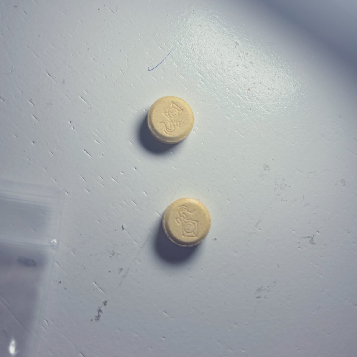 lobotomizeash's tweet photo. did 2cb 1st time with boyfriend. genuinely better high than expected it was so cool <3 lovely visuals

drugtwt https://t.co/YO3n1TQiQ3