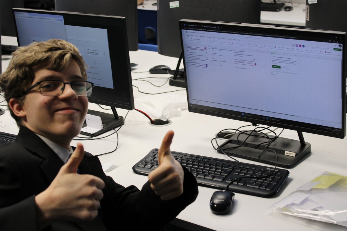 DerbyHighSci's tweet photo. Following British Science Week, our students had many questions in our theme of 'What's your question?'. So, with the help of our STEM Club members, we have put together some questions and answers which will be shared on X over the coming weeks! Stay tuned! https://t.co/VkUbr5tfMV