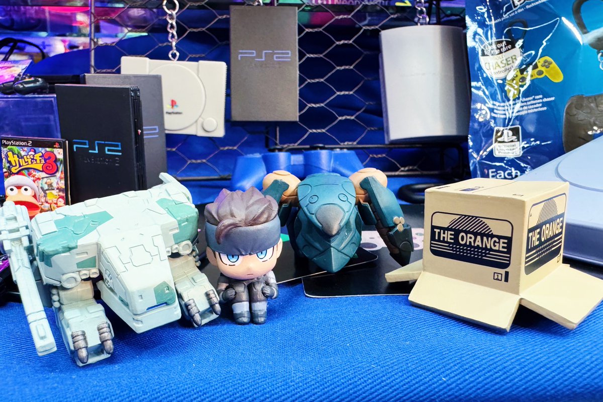 5階売場に新入荷🎵 #バンダイ ガシャポン 「METAL GEAR まちぼうけ」 全4種⭐️1回400円💰 「まちぼうけ」に ...