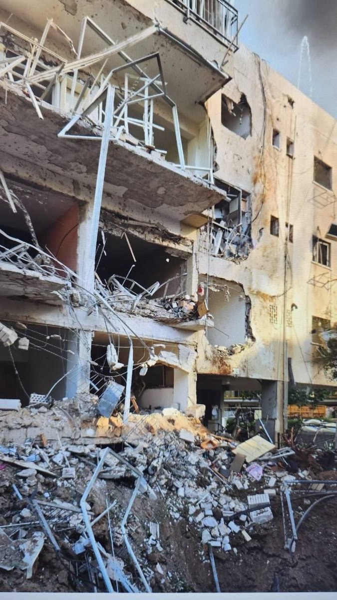 Drop Site tweet media