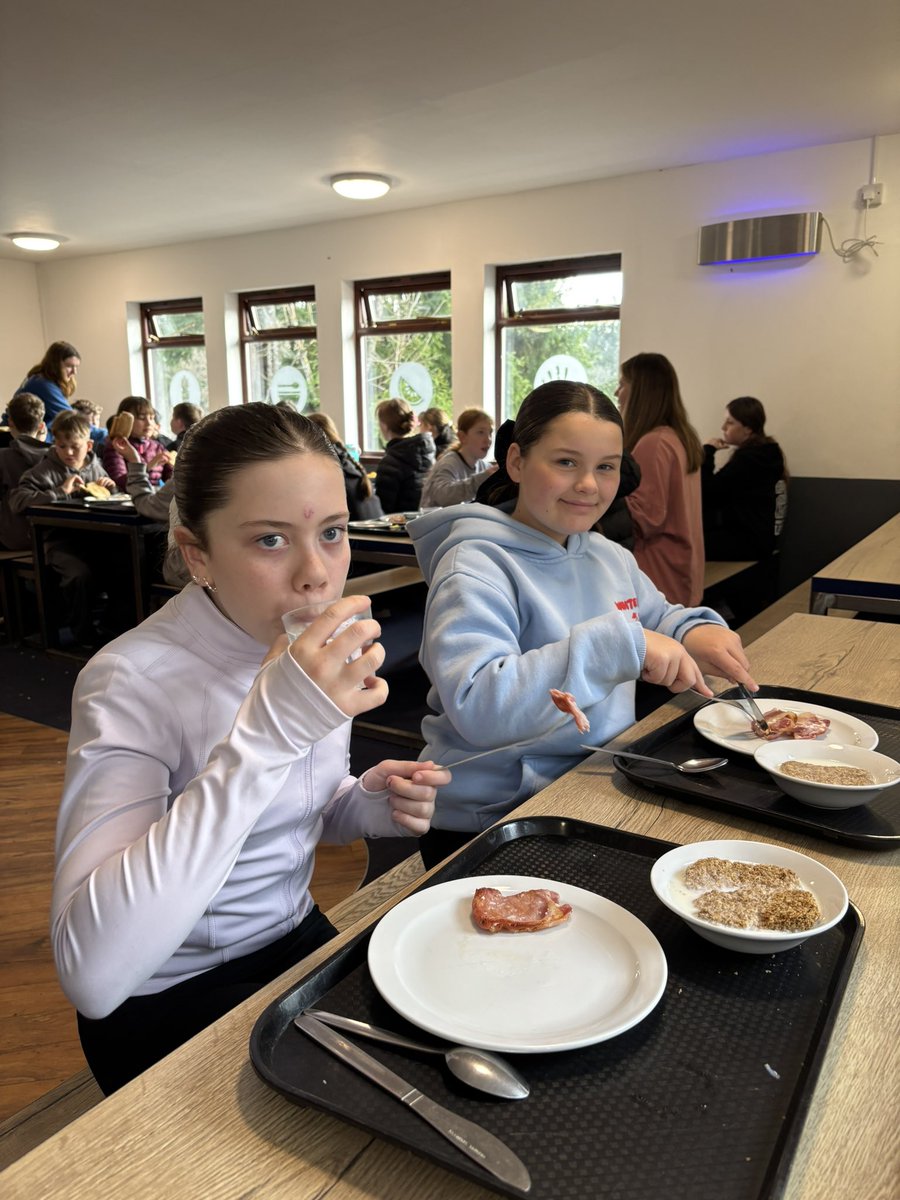 P7 with Miss Fleming tweet media