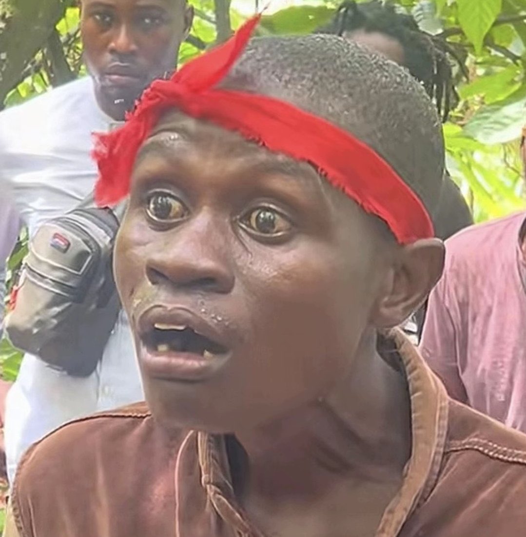 The moment you realize Medikal doesn’t rap but rather recites Nursery rhyme you will understand why Sheldon didn’t rate him in the first place. Medikal fans rn: