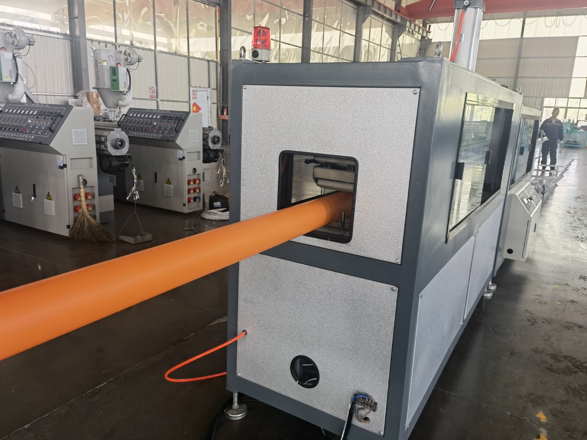 CuishiPlastic's tweet image. MPP pipe extrusion lines for power cable protection. High temp resistance, strong impact &amp;amp; stable production—ideal for underground infrastructure. ⚡
cnplasticmachinery.com 📩 sales@qdcuishi.com
#mpppipe #pipeextrusion #powercable #plasticmachinery