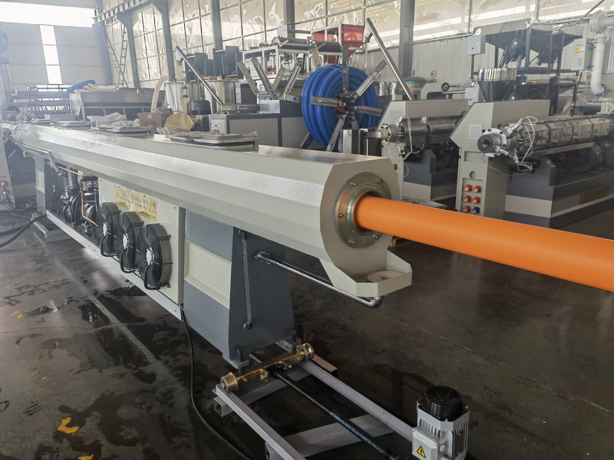 CuishiPlastic's tweet image. MPP pipe extrusion lines for power cable protection. High temp resistance, strong impact &amp;amp; stable production—ideal for underground infrastructure. ⚡
cnplasticmachinery.com 📩 sales@qdcuishi.com
#mpppipe #pipeextrusion #powercable #plasticmachinery