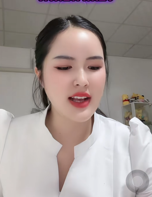 บิ๋ม. tweet media