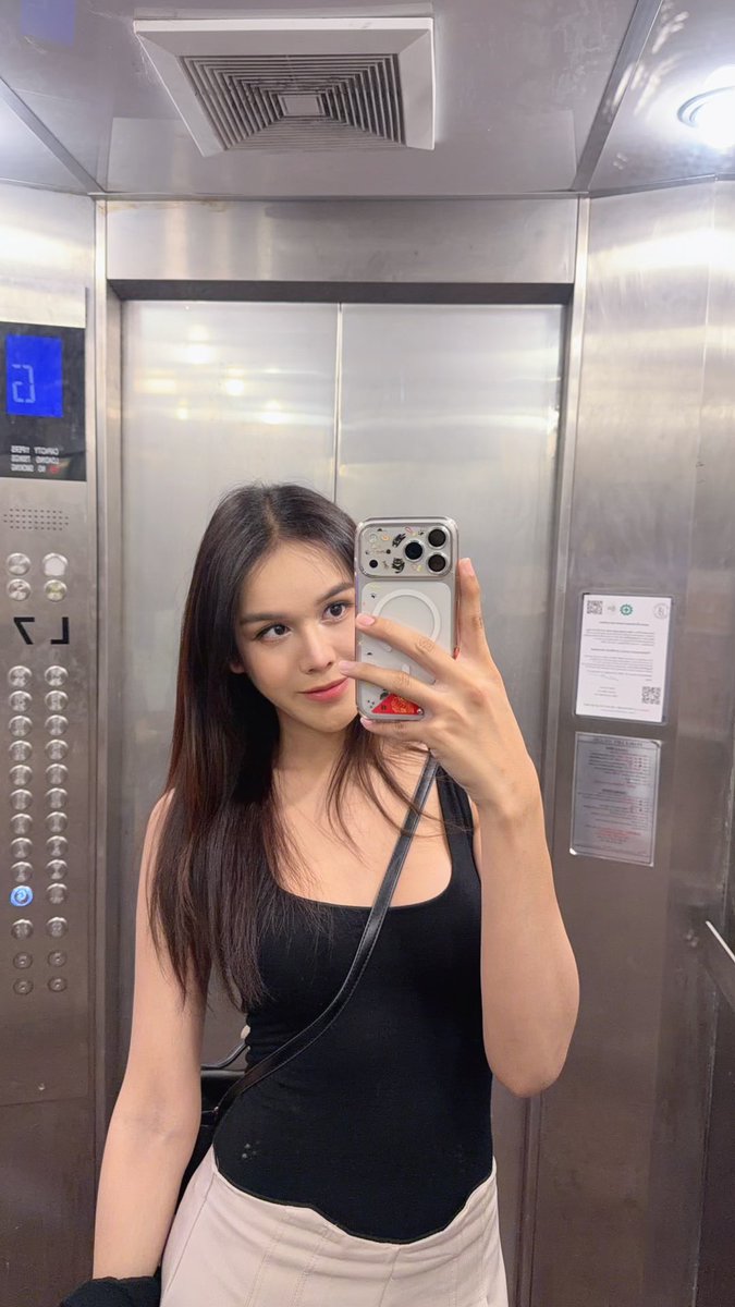 ทักแล้วส่งรูป ไม่มีรูปไม่ตอบ. tweet media