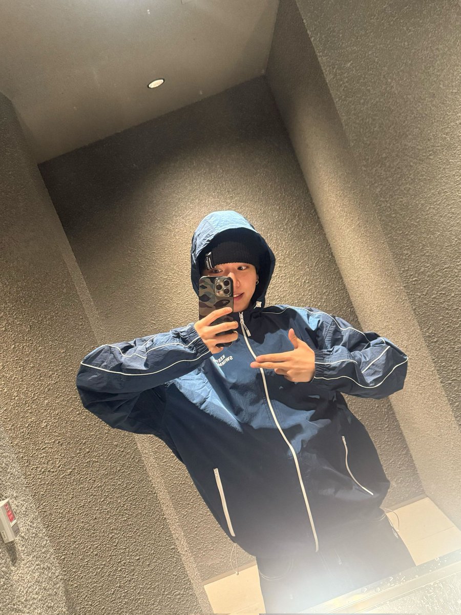 chell˙𐦍༘⋆ tweet media