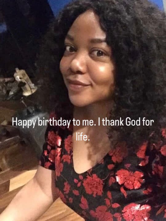 Amina_Eke22's tweet photo. Happy birthday to me! I return all the glory to God for his mercies upon my life and I pray for many more amazing years in Jesus name Amen 🙏 🎁🎉🎊🎂🥂 #Marchborn #birthday https://t.co/FTMKdaHCB6
