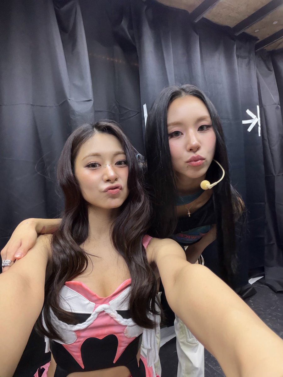 TWICEFRANCE tweet media