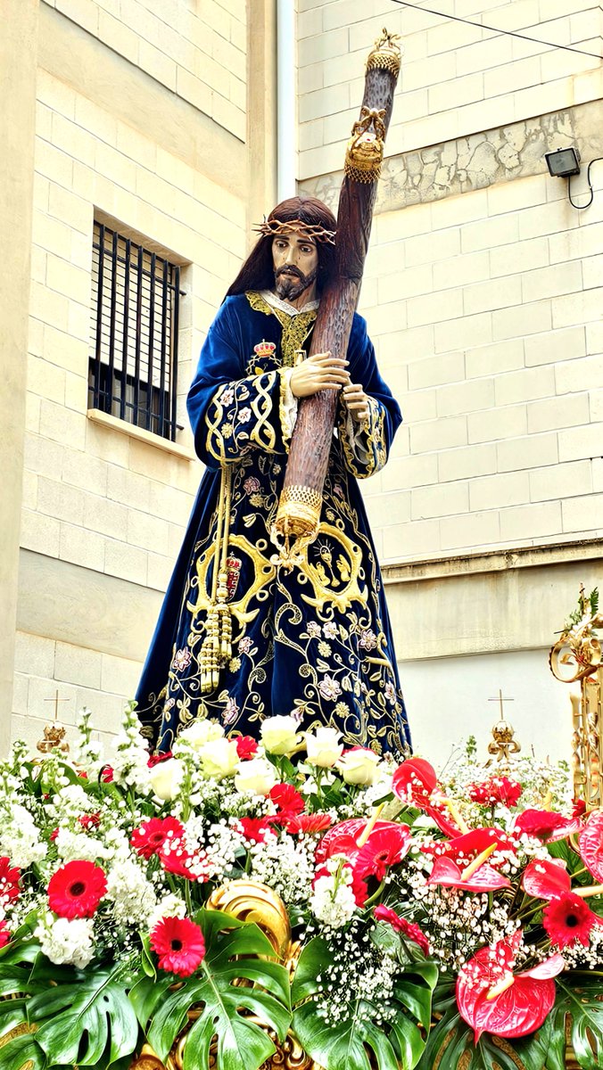 cofradia_amparo's tweet photo. 🔵🕯️ Mañana es un día grande para la Familia Azul, con dos actos muy especiales: 
▶️𝗧𝗿𝗮𝘀𝗹𝗮𝗱𝗼 𝗱𝗲 𝗝𝗲𝘀𝑢𝘀 𝗱𝗲𝗹 𝗚𝗿𝗮𝗻 𝗣𝗼𝗱𝗲𝗿
▶️ 𝗦𝗼𝗹𝗲𝗺𝗻𝗲 𝗗𝗲𝘀𝗰𝗲𝗻𝗱𝗶𝗺𝗶𝗲𝗻𝘁𝗼 𝘆 𝗲𝗻𝘁𝗿𝗼𝗻𝗶𝘇𝗮𝗰𝗶𝐨𝗻 𝗱𝗲𝗹 𝗦𝗮𝗻𝘁𝐢𝘀𝗶𝗺𝗼 𝗖𝗿𝗶𝘀𝘁𝗼 𝗱𝗲𝗹 𝗔𝗺𝗽𝗮𝗿𝗼 https://t.co/m0pBfgm3G0