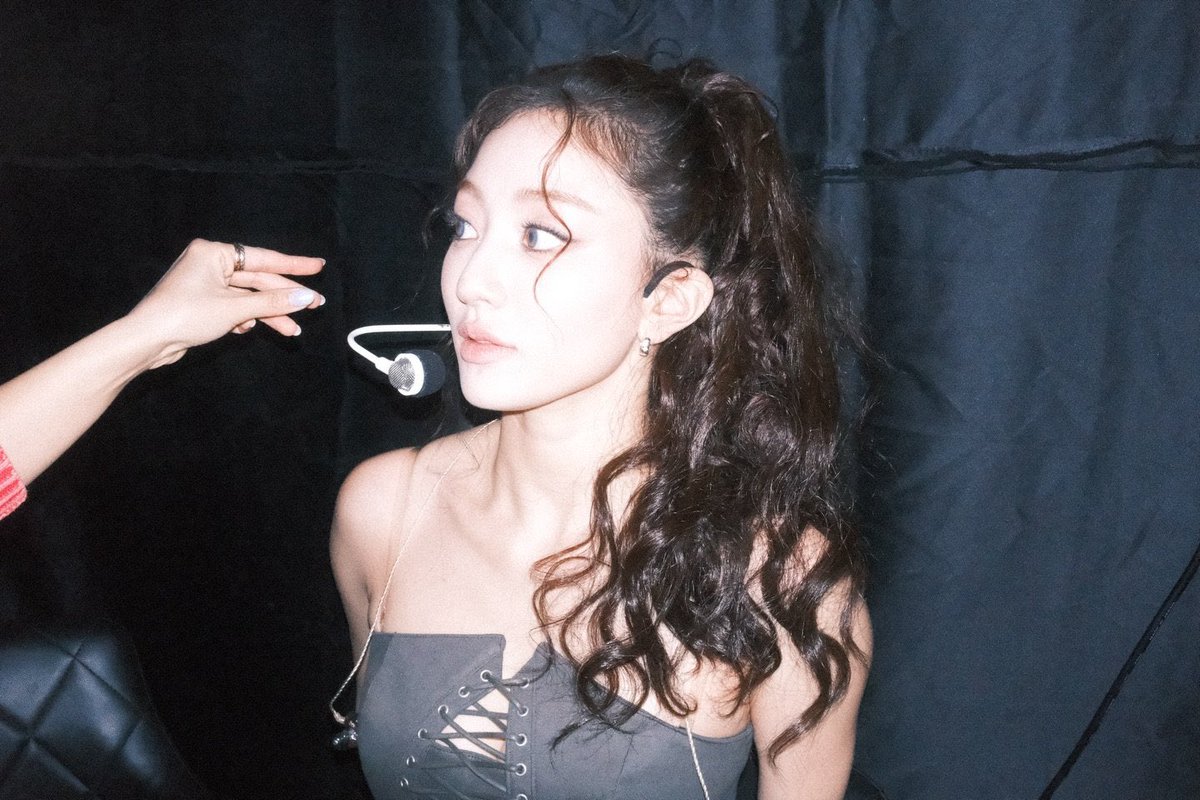 TWICEFRANCE tweet media