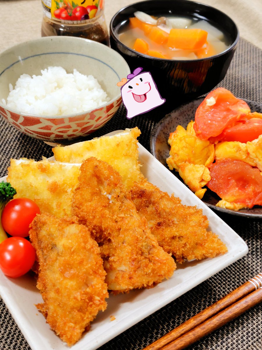 タダマ tweet media