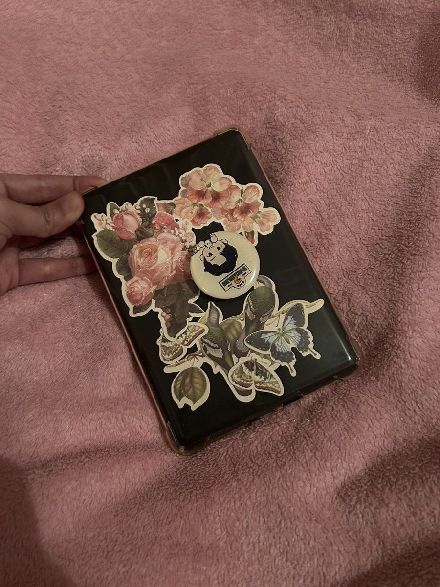 aaura 🌻🍉 tweet media