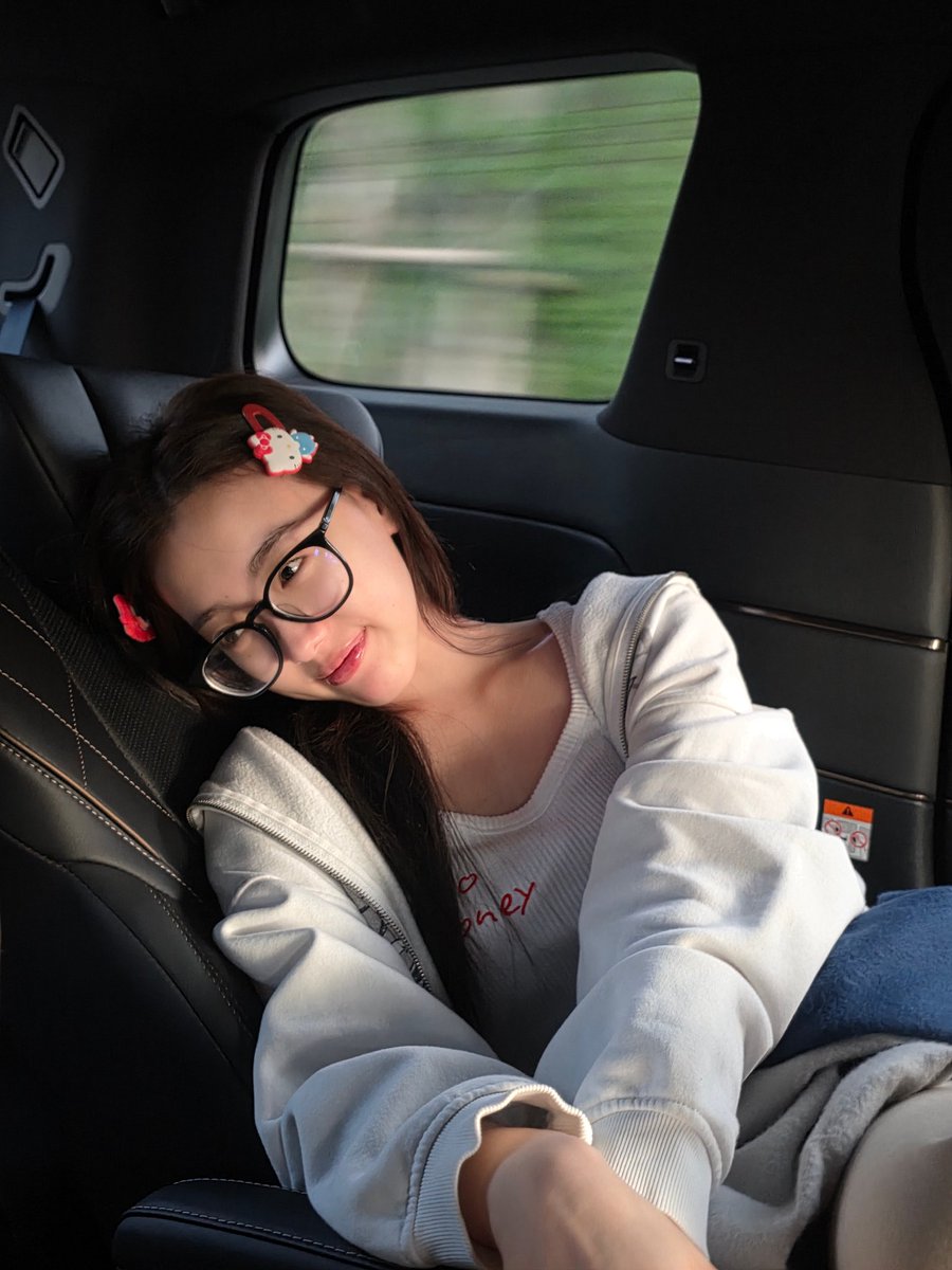 Aheye aka.อะเฮเย อะฮี้ยี้ เอยี้ อะแฮ้ว เอ๋ยเอ๋ย tweet media