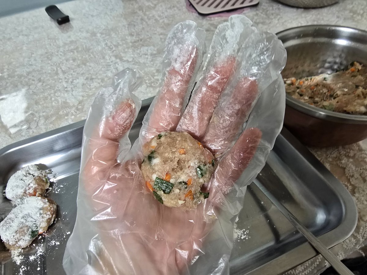 하데스돌깰때까지집에안간다 tweet media