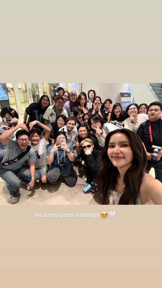 Amena Gul tweet media