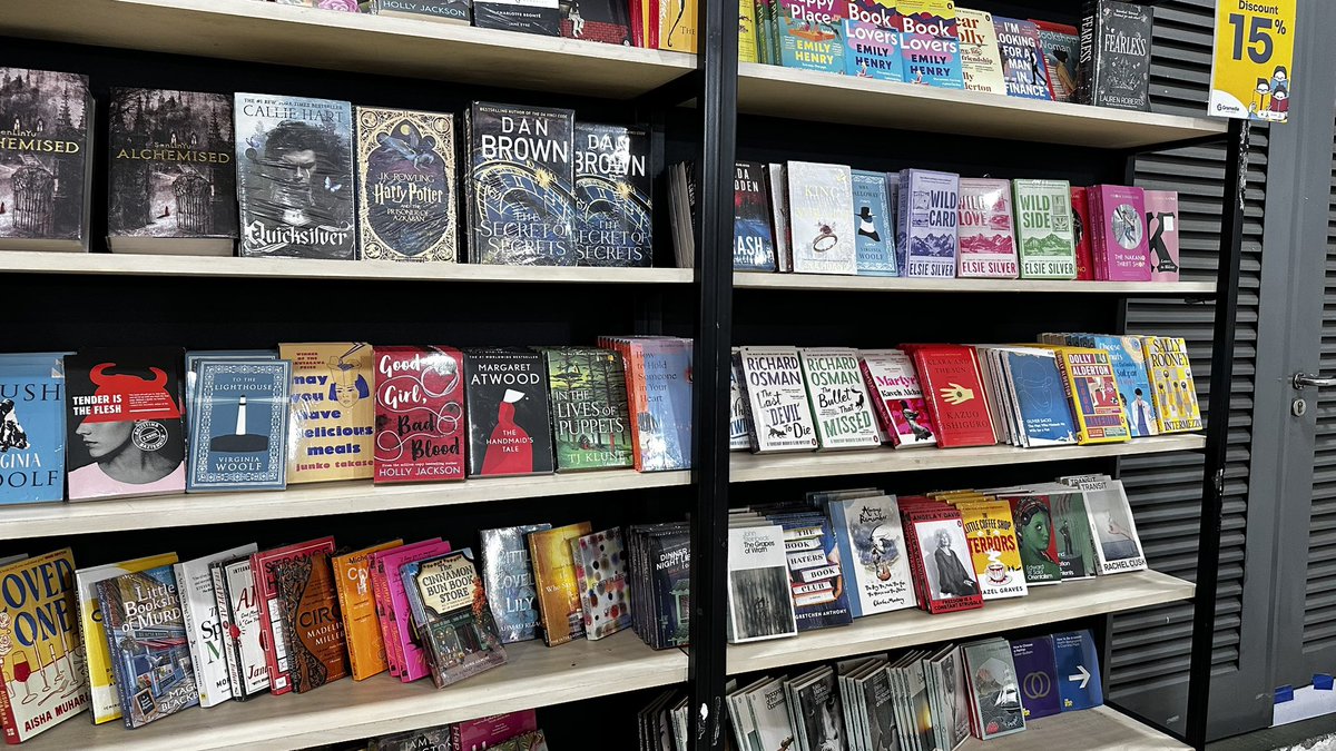 lune ☾ tweet media