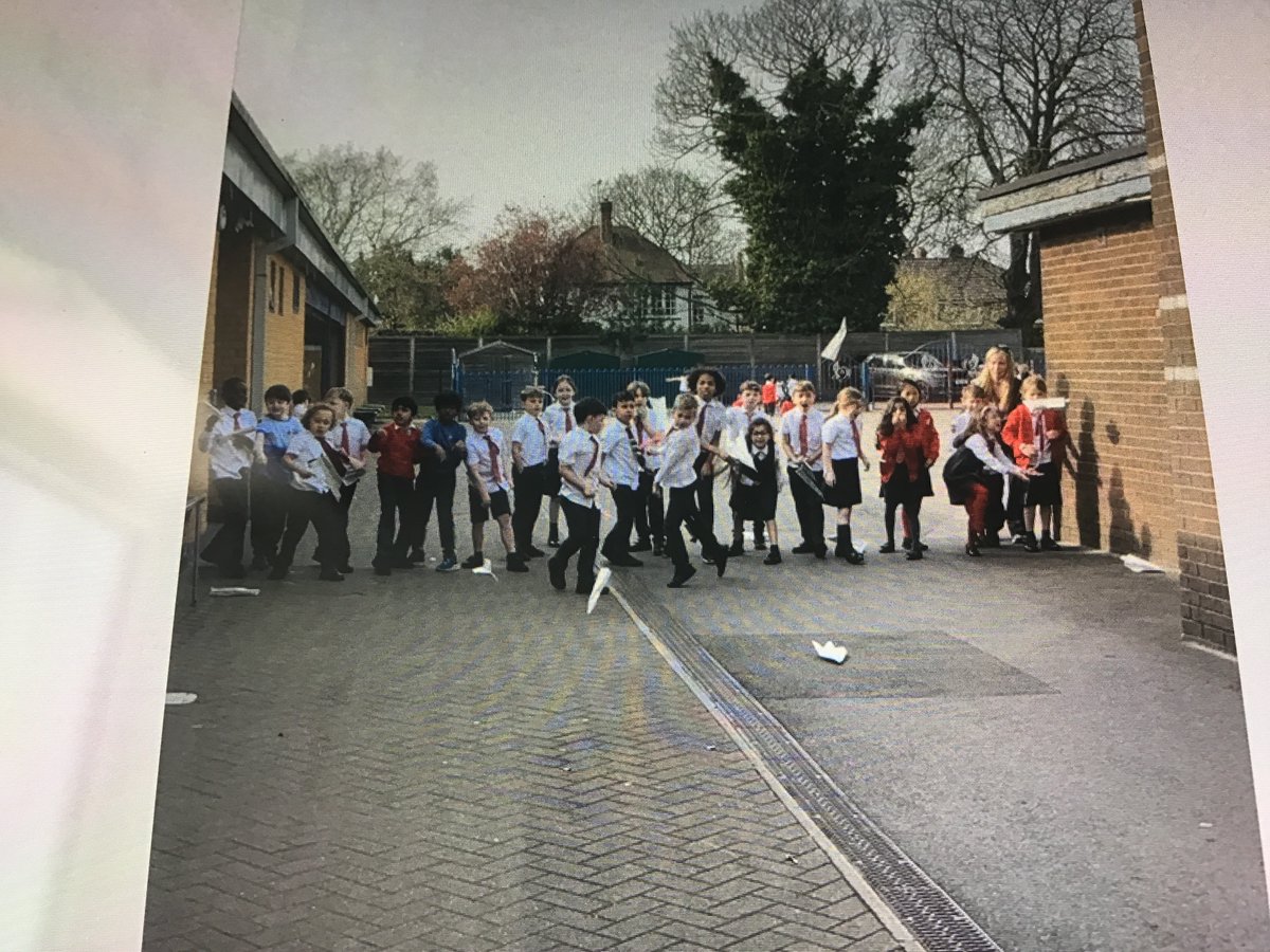 St Hugh's Catholic Primary School Timperley tweet media