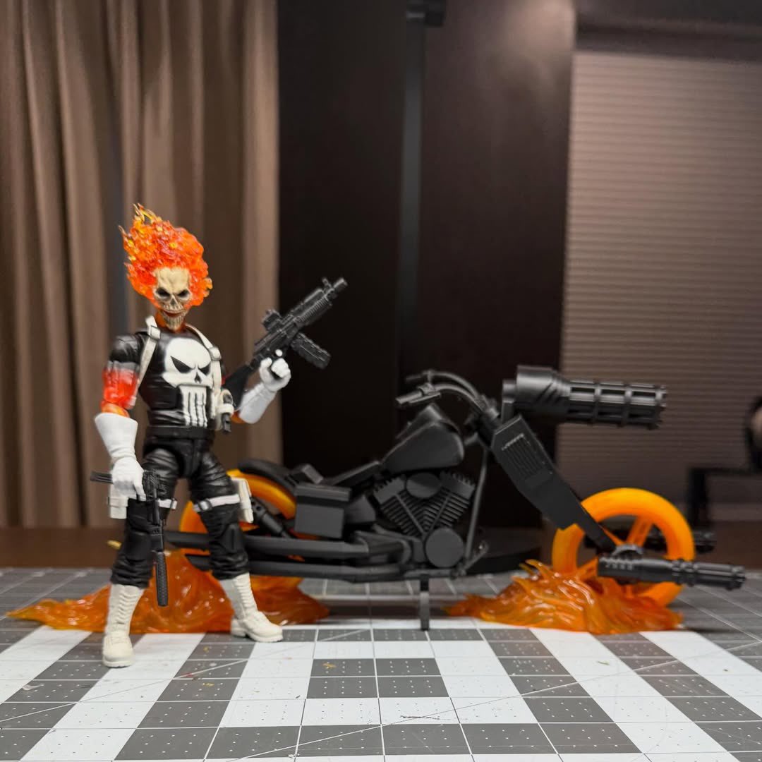 Marvel Legends HQ tweet media