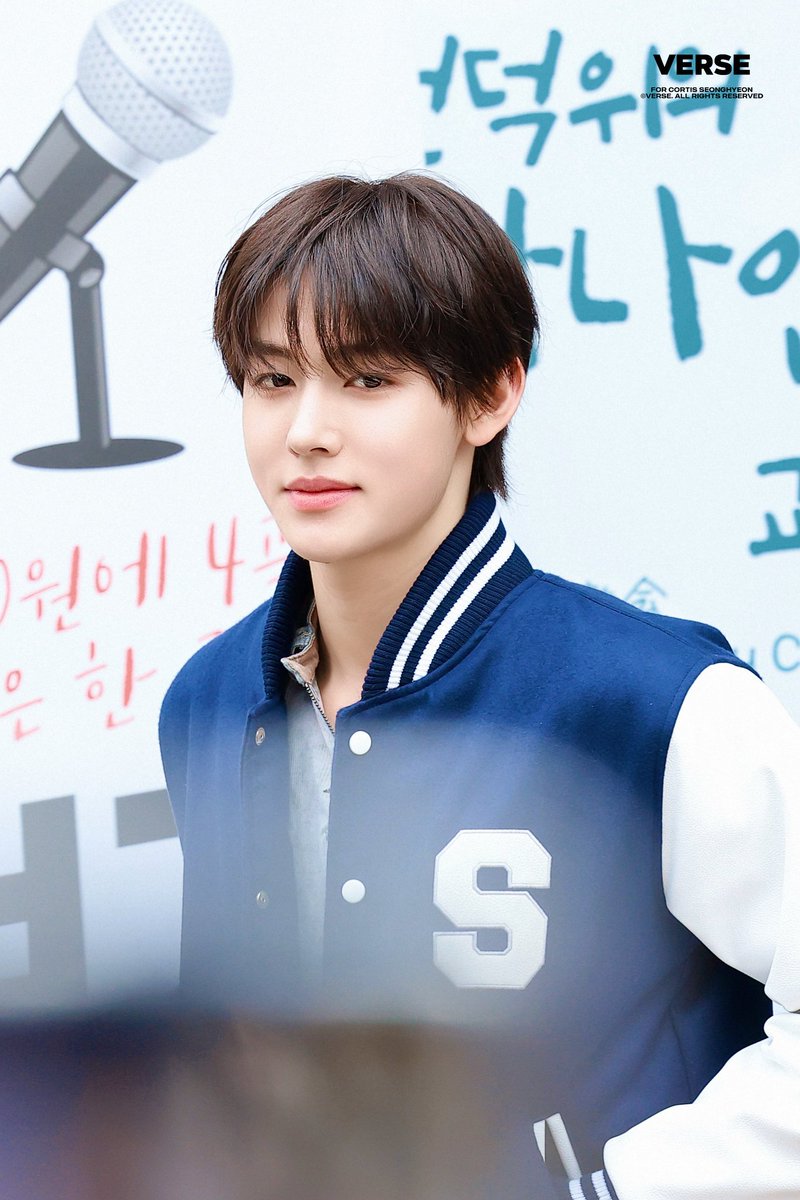 seonghyeon pics tweet media