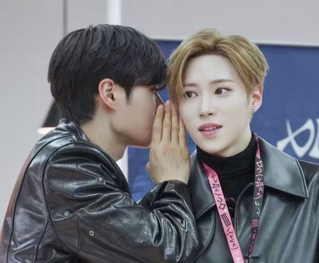 𝐡𝐚𝐨𝐬𝐞𝐨 𝐚𝐫𝐜𝐡𝐢𝐯𝐞 tweet media