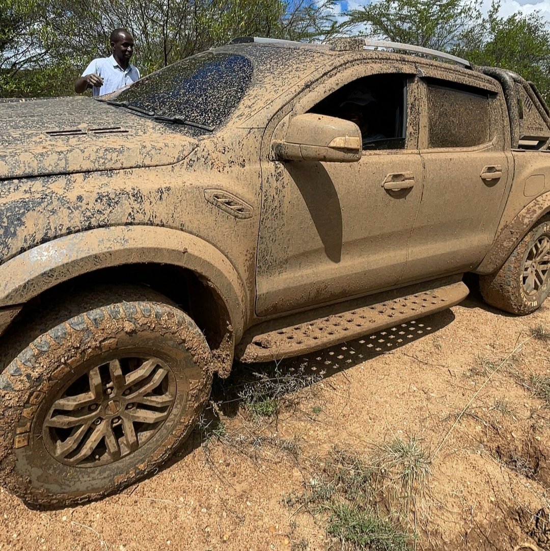 OffTheGrid tweet media