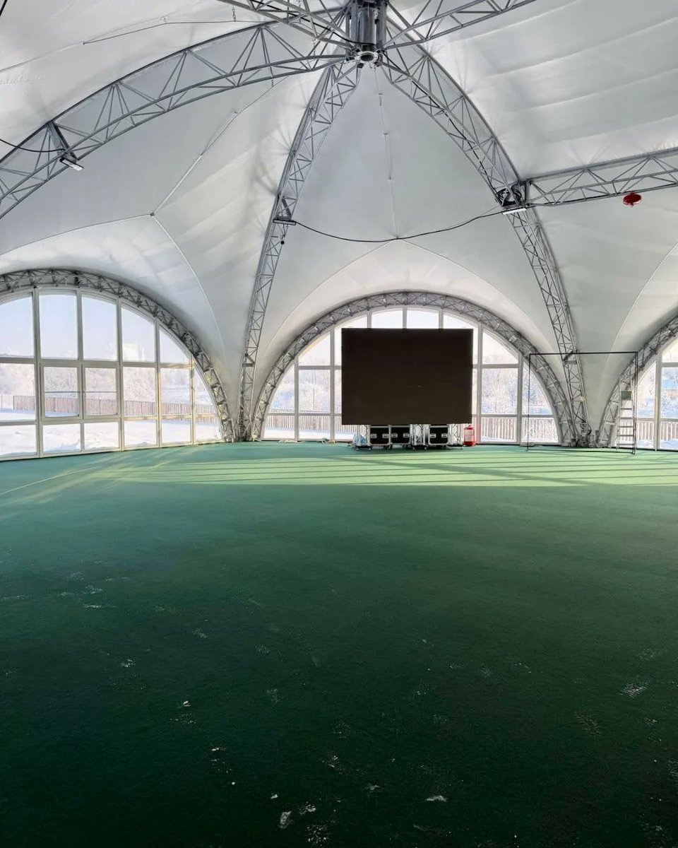 The Travel Portfolio tweet media