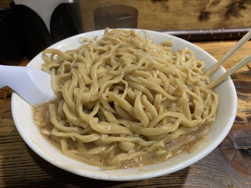 Habo6601's tweet photo. 昨日の一杯。限界を超えろ　弘前。
期間限定があるが浮気をせずにこちら。
29日からつけ麺の提供があるらしいが、残念ながら28日に帰京。次回あるようなら考える。 https://t.co/87SPJL4GTB