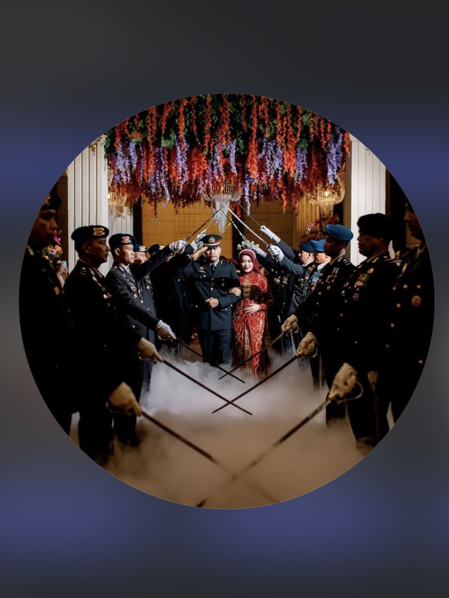 Catholic 𐕣 tweet media