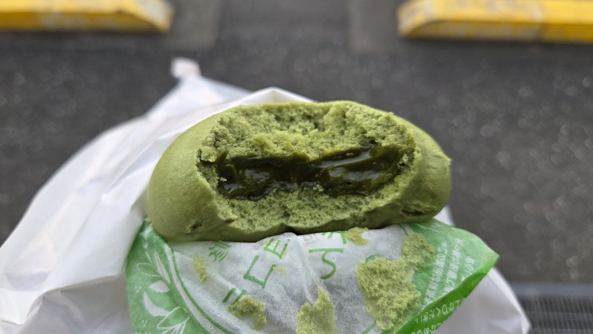 やんじ tweet media